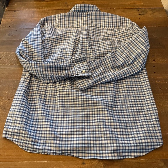 Vineyard Vines Performance Twill Shirt - Large NWOT - Picture 2 of 4